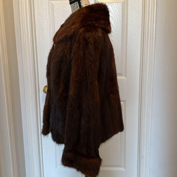 Vintage 1952 Muskrat Fur Jacket - Picture 2 of 7
